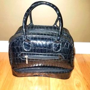 CABOODLES BLACK ANIMAL PRINT EMBOSSED MAKEUP CASE BAG TRAIN TRAVEL